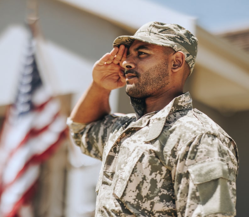 military-hero-mobile-2-min